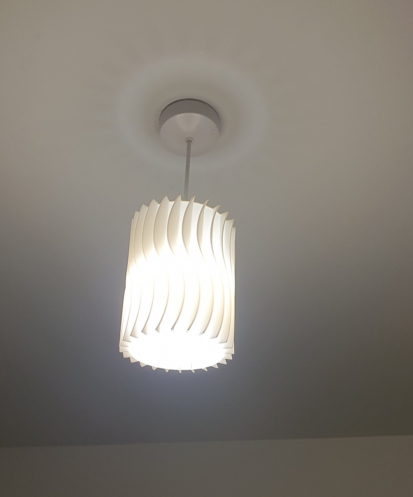 Wave design lamp shade